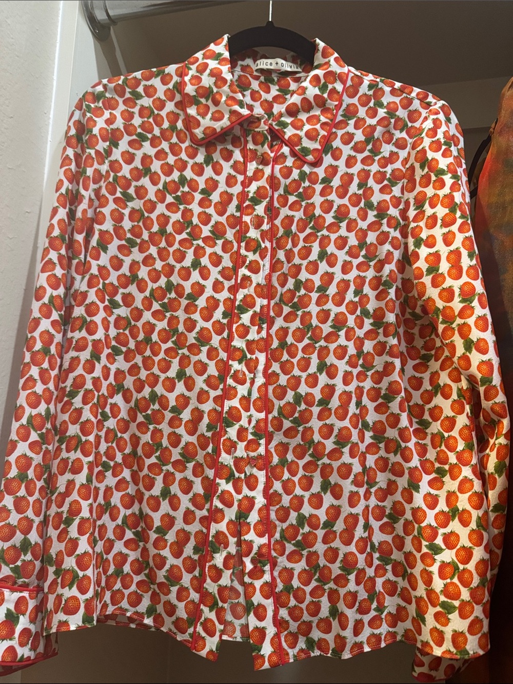 Alice + Olivia WILLA White Button-Up Shirt with Red Strawberry Print
